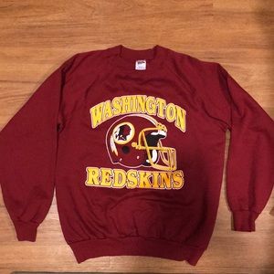 Vintage Redskins Sweatshirt . Size Medium.